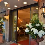 Ost Am Koe Otel