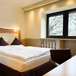 Ost Am Koe Hotell 3*