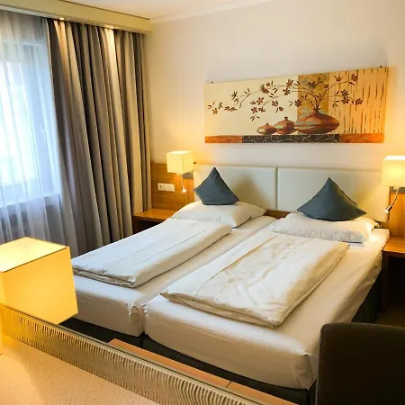 호텔 시티 오스트 암 쾨 아우크스부르크